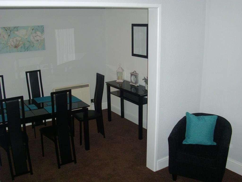 Lockinbar Holiday Apartments Tenby Rom bilde
