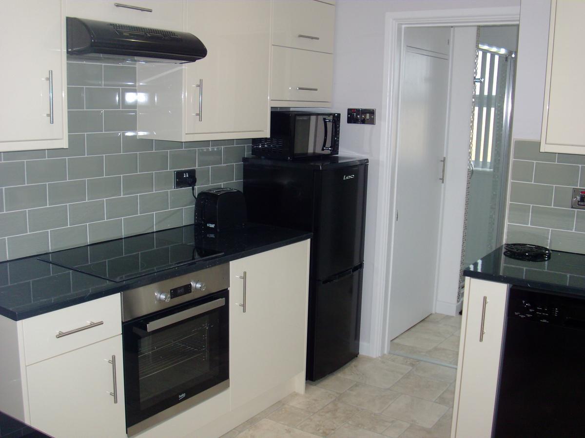 Lockinbar Holiday Apartments Tenby Eksteriør bilde